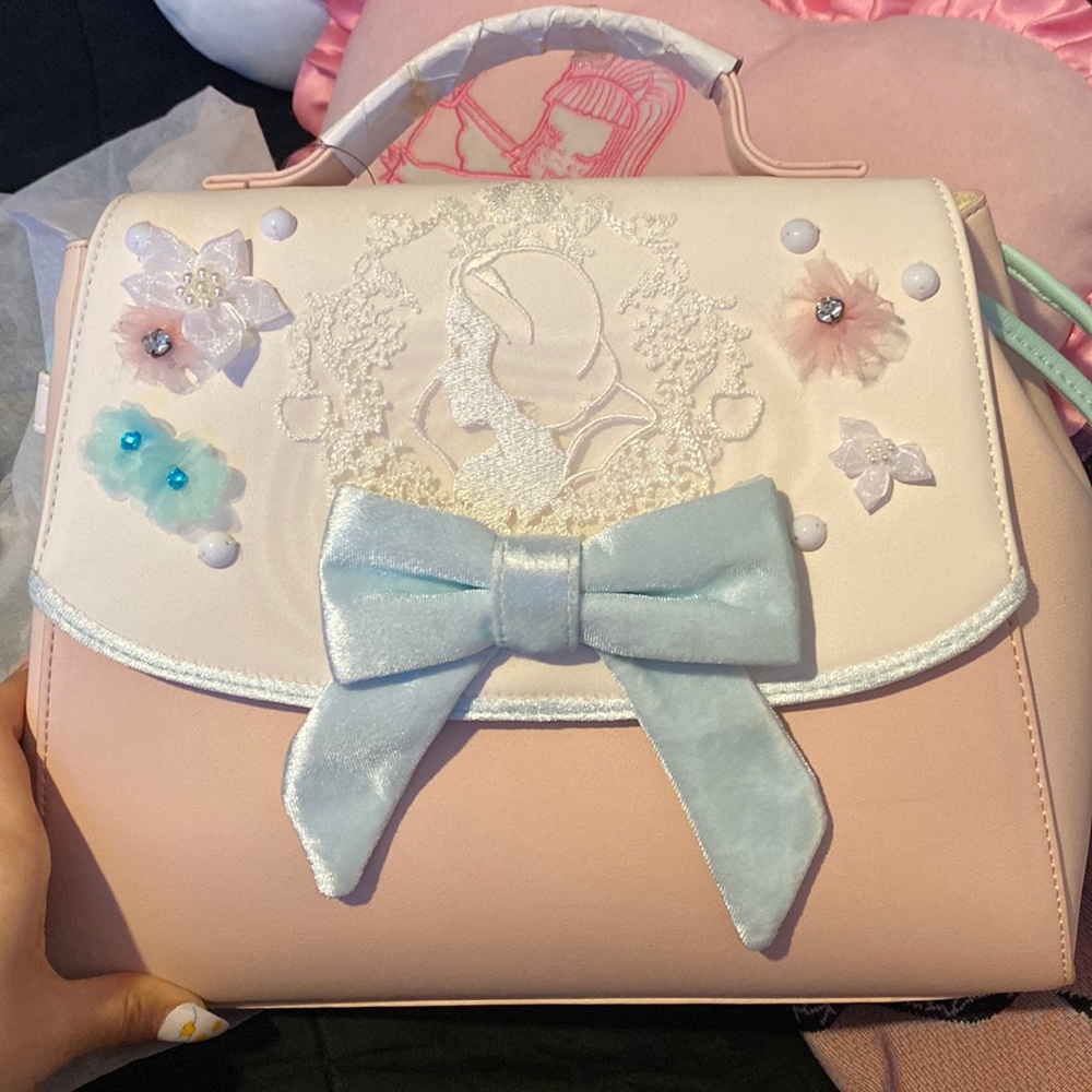 Never used Snow White loungefly purse